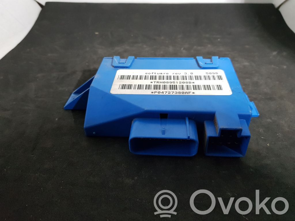 Chrysler Pacifica Comfort/convenience module 