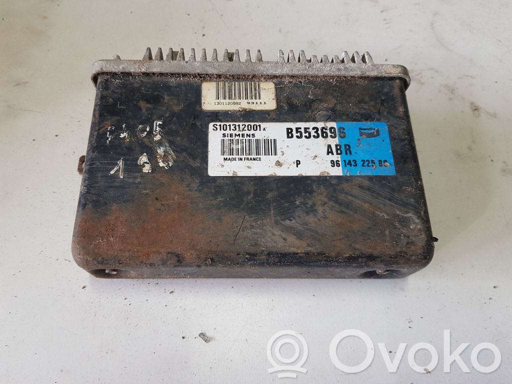 Peugeot 405 Engine control unit/module 
