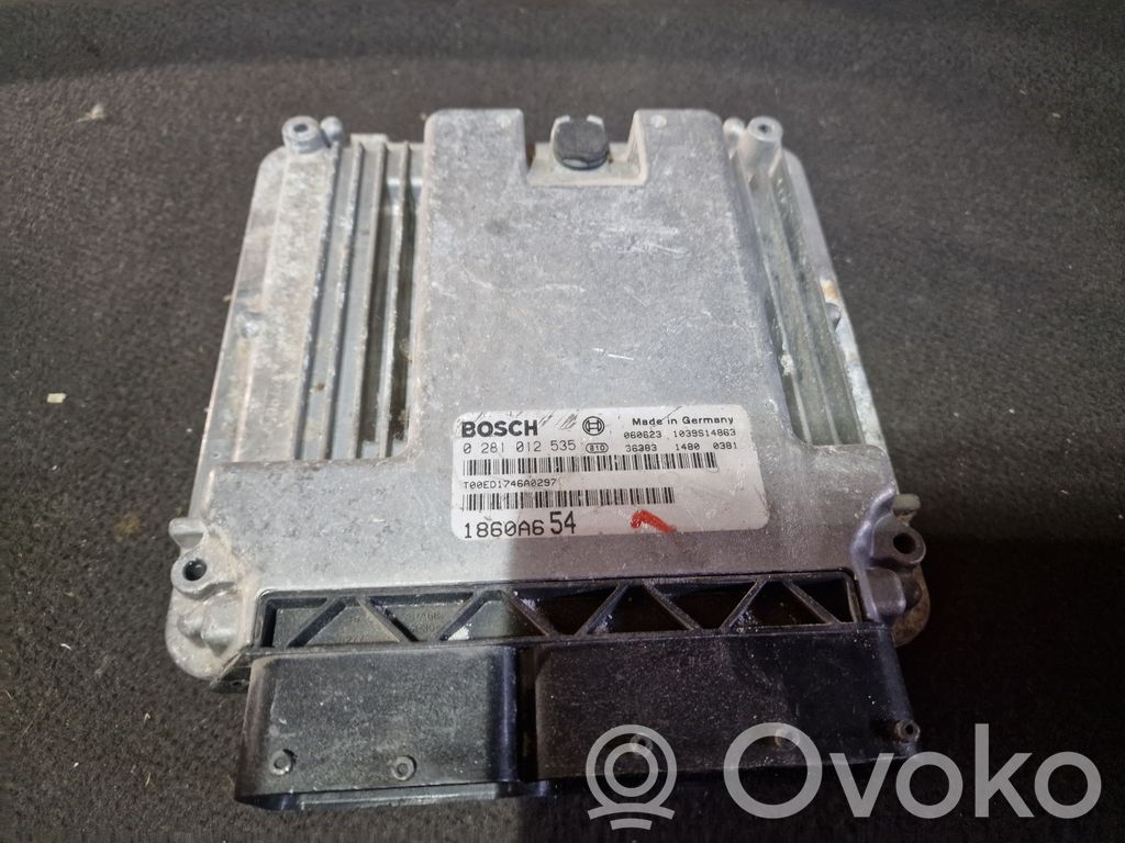 Mitsubishi Grandis Engine control unit/module 