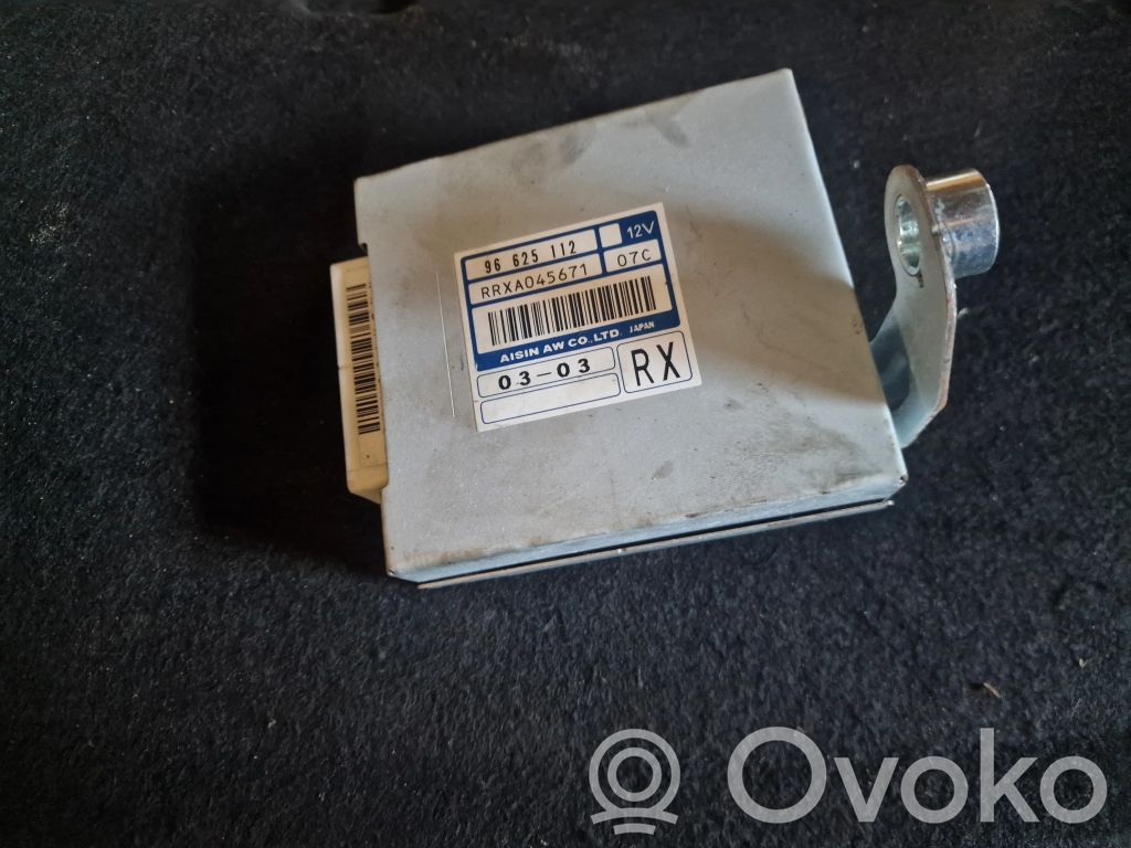 Chevrolet Captiva Gearbox control unit/module 