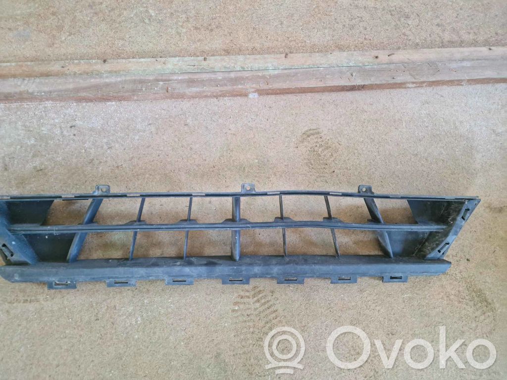 Ford Transit Custom Front bumper lower grill 