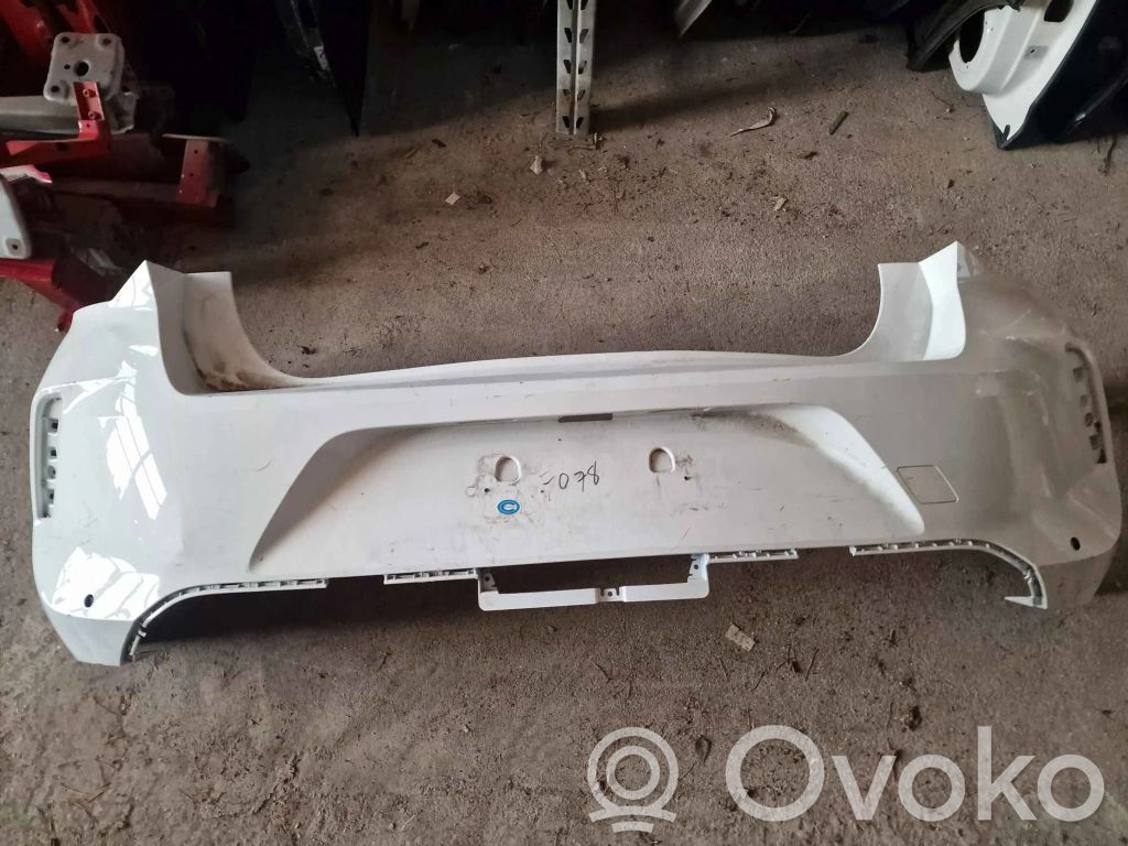 Opel Astra L Parachoques 