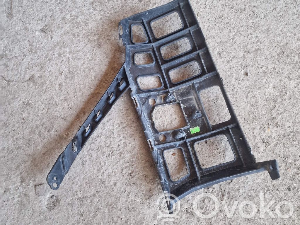 Skoda Octavia Mk3 (5E) Front bumper mounting bracket 