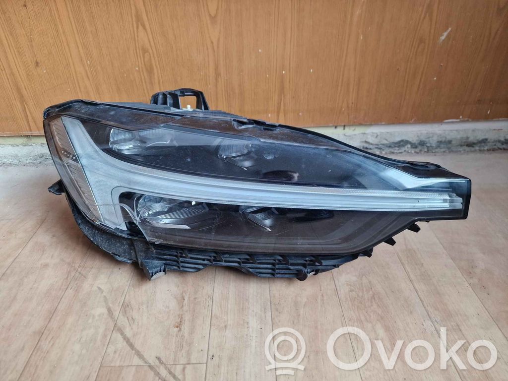 Volvo XC60 Scheinwerfer 