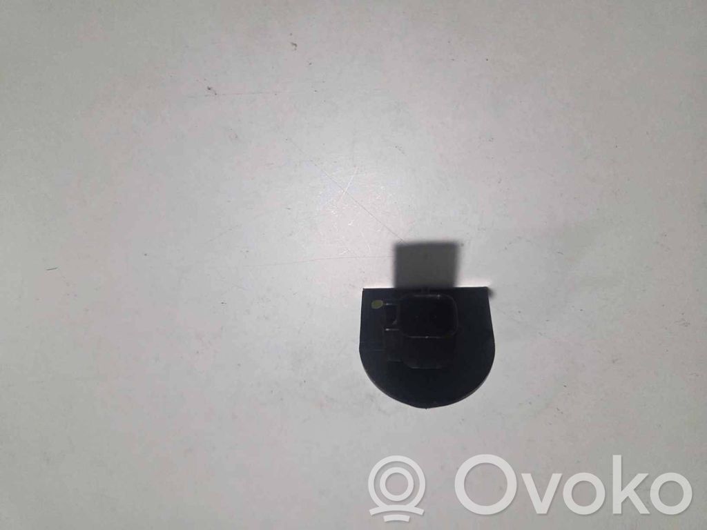 Dodge RAM 2500 DS Windshield washer fluid level sensor 