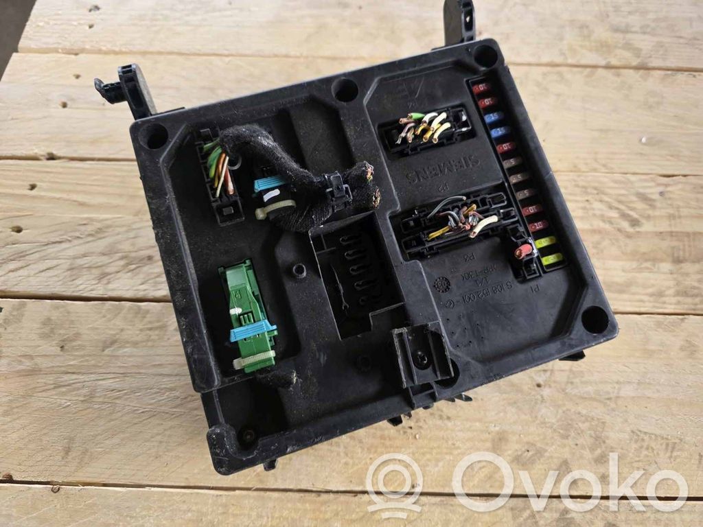 Volkswagen Sharan Fuse module 