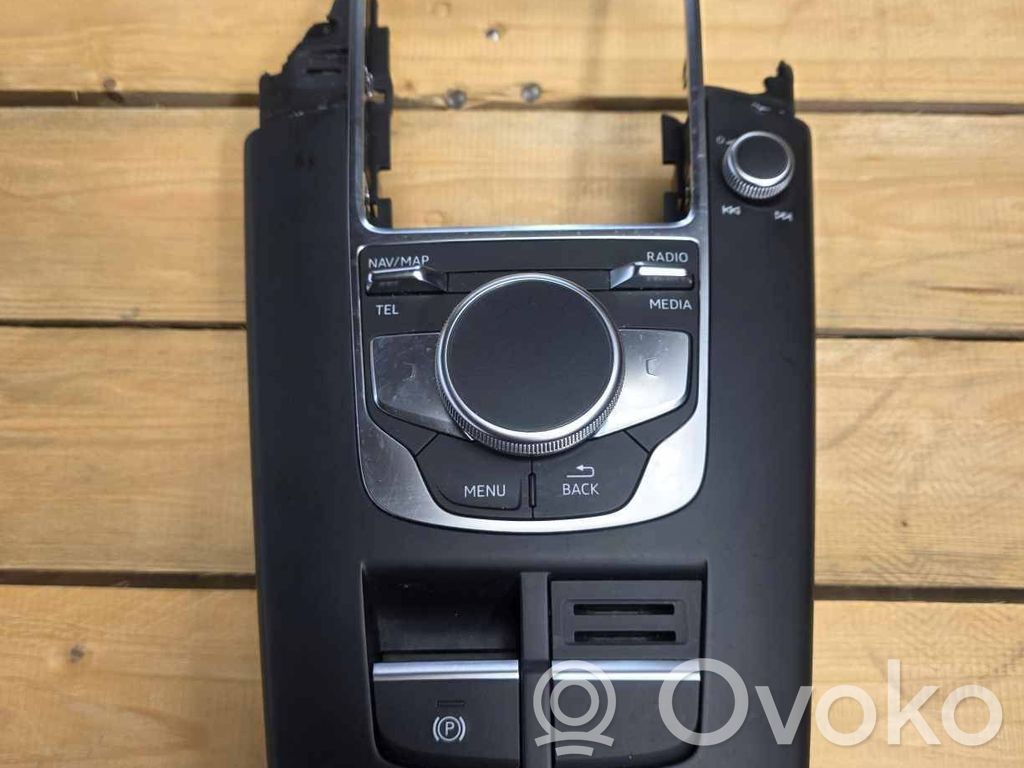 Audi A3 S3 8V Head unit multimedia control 