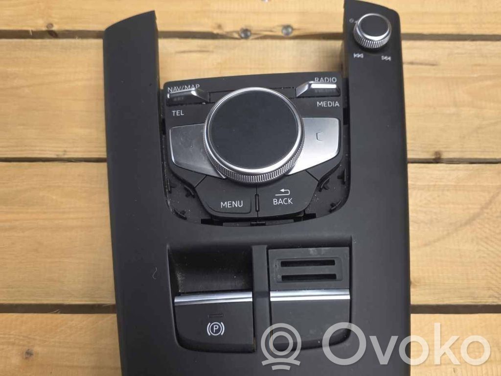 Audi A3 S3 8V Head unit multimedia control 