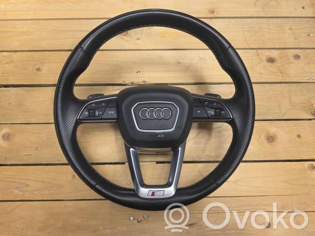 Audi Q7 4M Ohjauspyörä 