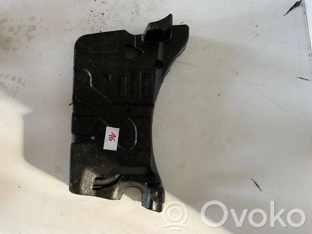 Porsche Cayenne (92A) Spare wheel section trim 