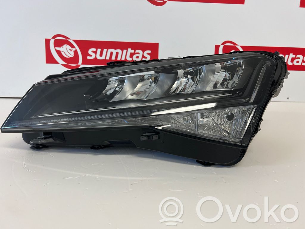Skoda Superb B8 (3V) Scheinwerfer 