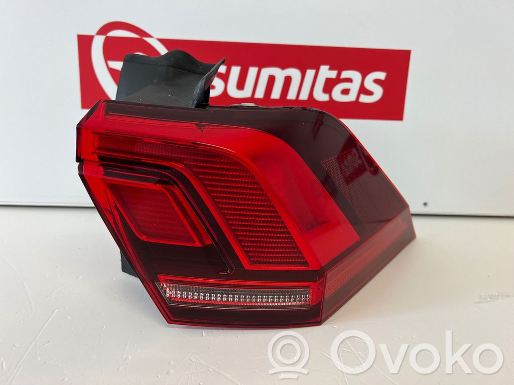 Volkswagen Tiguan Lampa tylna 