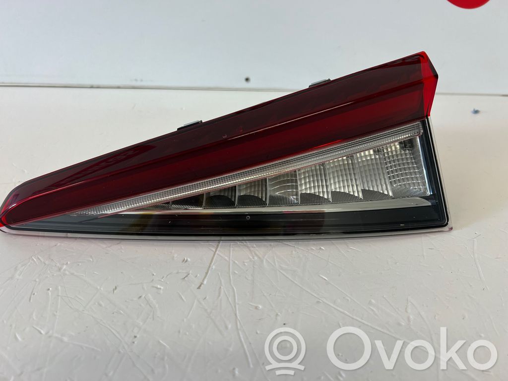Skoda Enyaq iV Lampa tylna 