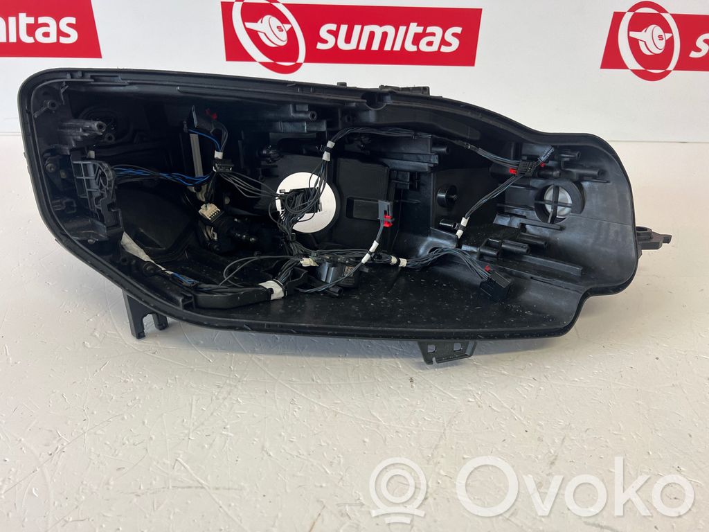 Headlight/headlamp   8W6941086,222325,03212220