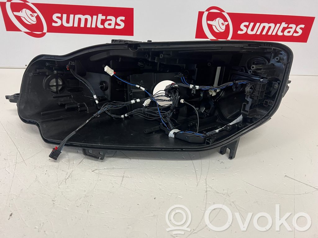 Audi A5 Headlight/headlamp 