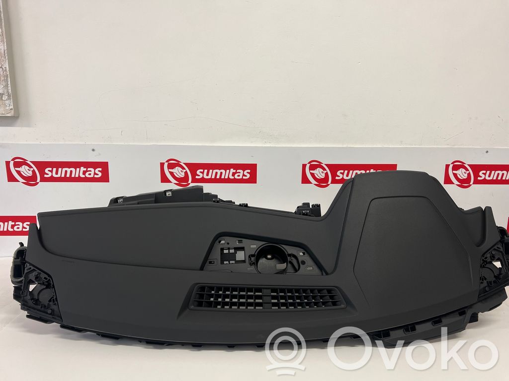 Dashboard   4KL857001