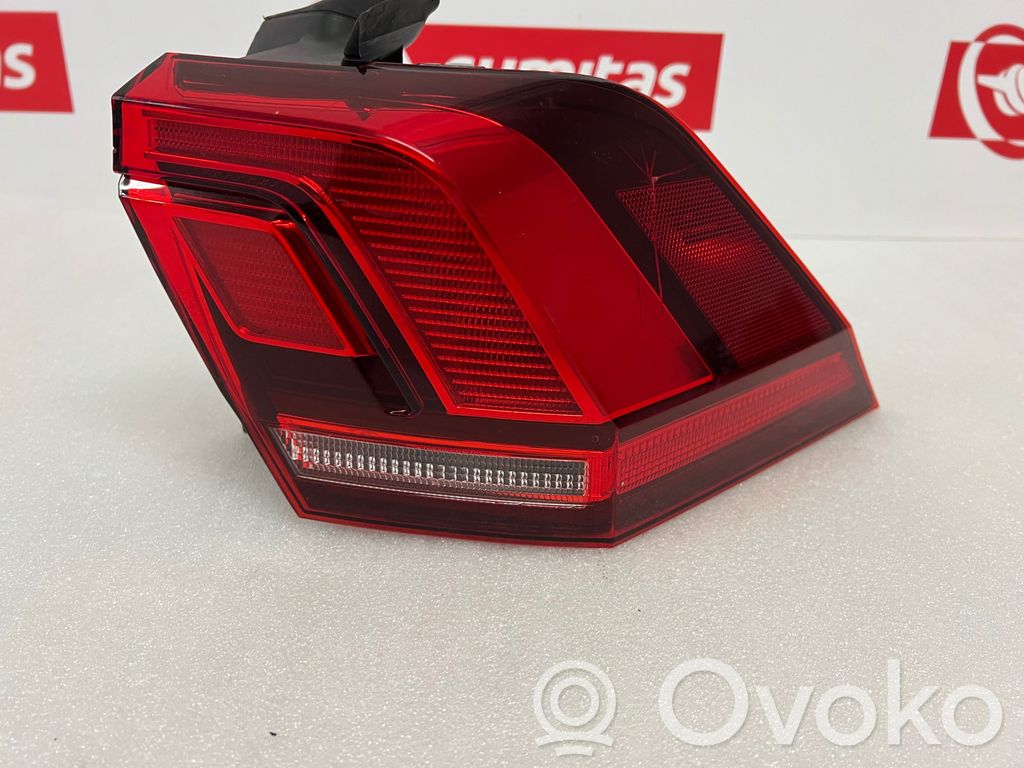 Volkswagen Tiguan Lampa tylna 