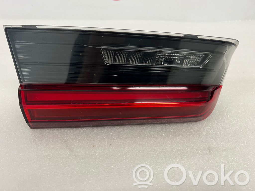 BMW 3 G20 G21 Lampy tylnej klapy bagażnika 