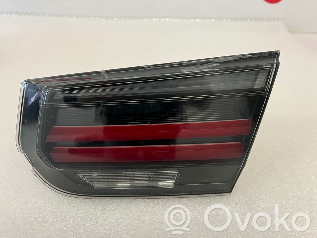 BMW 3 F30 F35 F31 Lampă spate în capacul portbagajului 