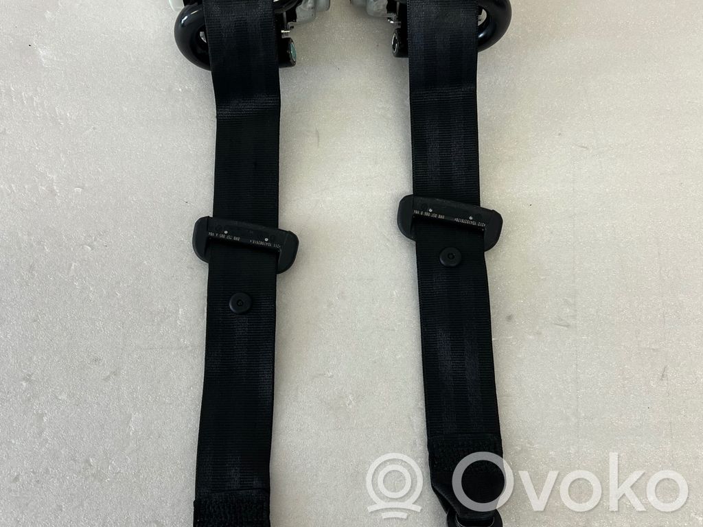 Audi A4 S4 B9 8W Pas bezpieczeństwa fotela tylnego 