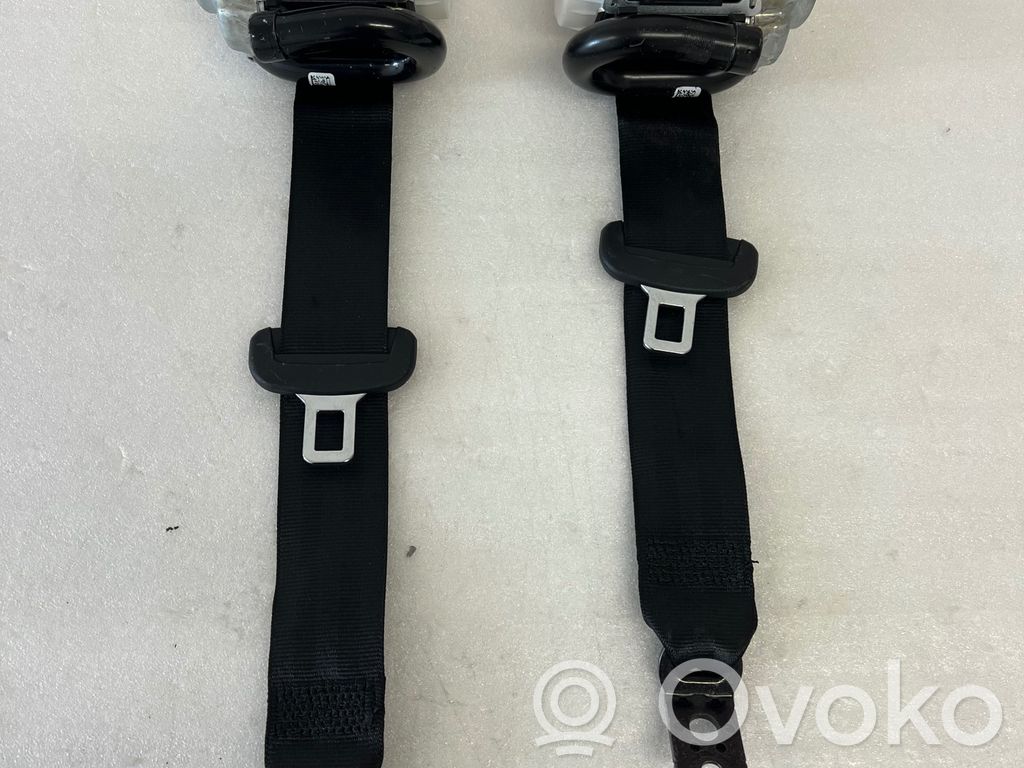 Audi A4 S4 B9 8W Pas bezpieczeństwa fotela tylnego 