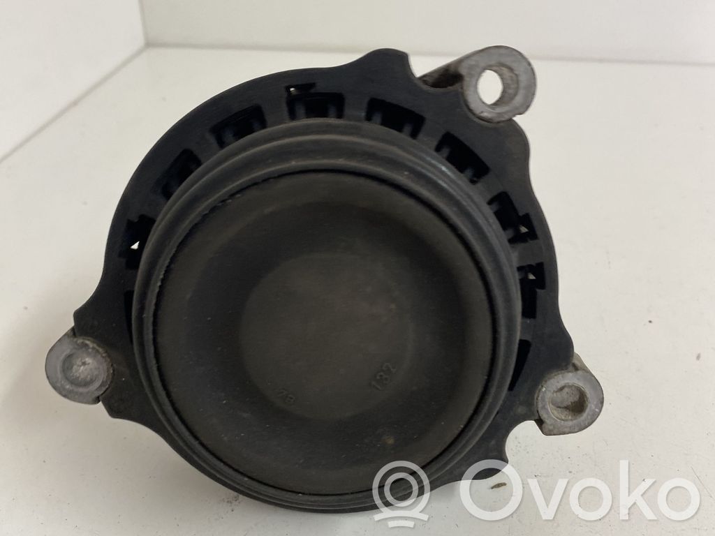BMW X3 F25 Engine mount bracket 