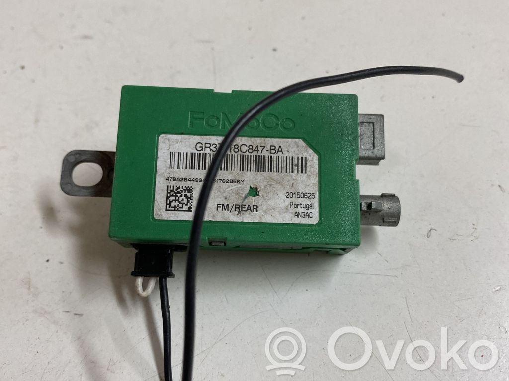 Ford Mustang VI Antenos stiprintuvas 