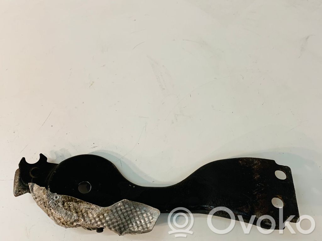 Engine mounting bracket   J9C35A365AE