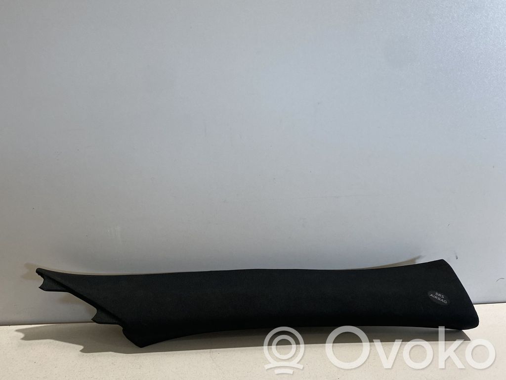 Lexus UX Pilar (A) 