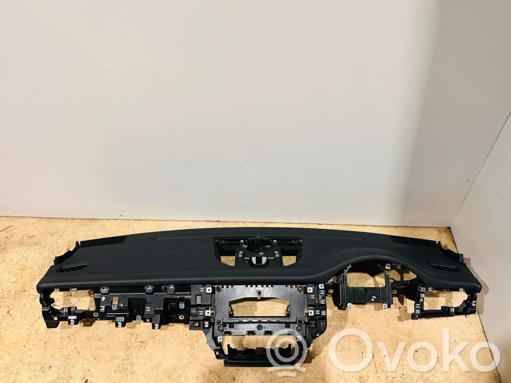 Porsche Macan (95B) Panelė 