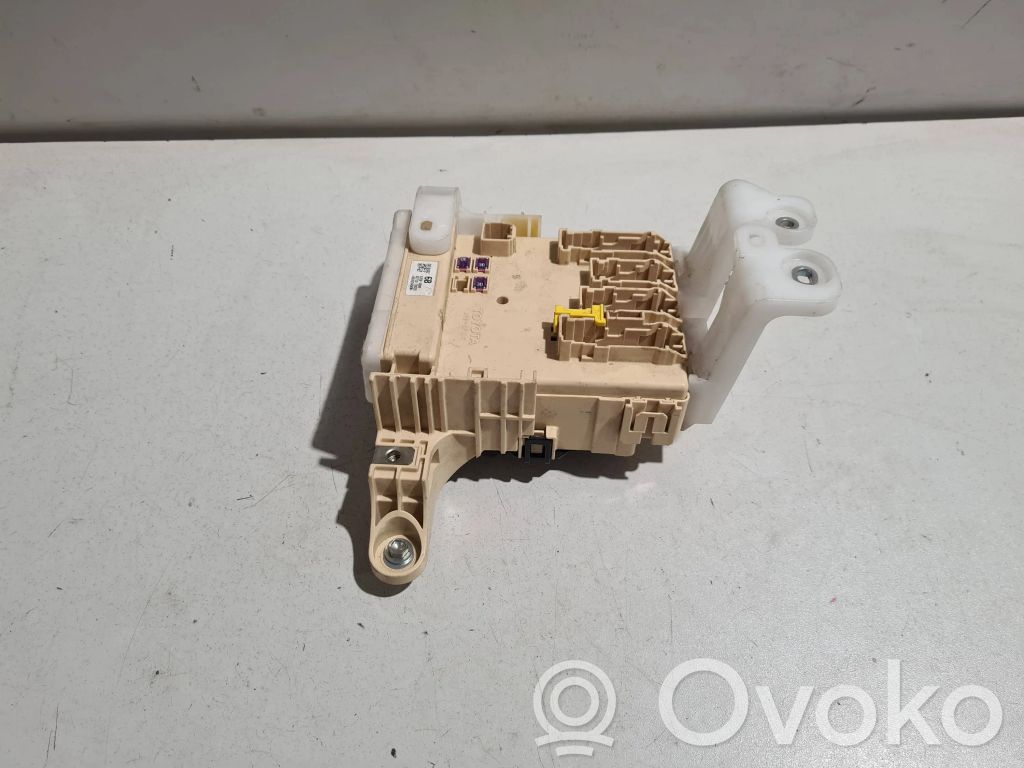 Lexus NX Fuse module 