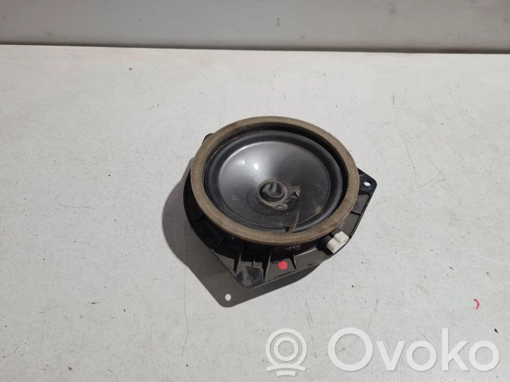 Lexus RX 450H Altoparlante portiera posteriore 