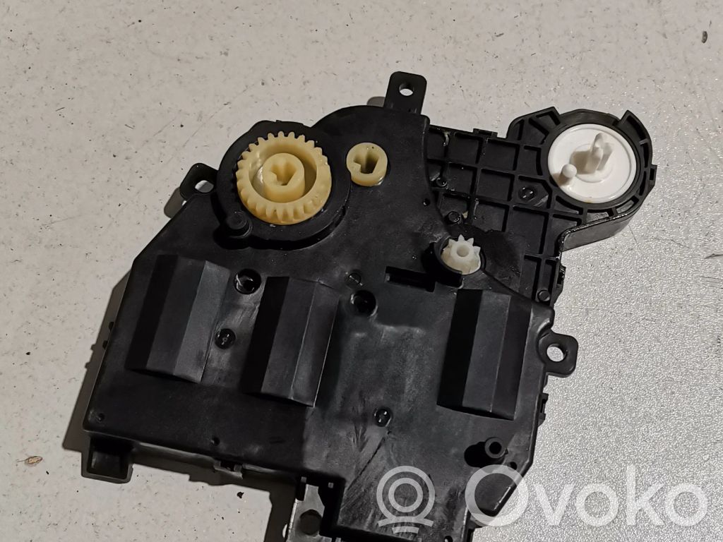 Lexus UX Moteur / actionneur de volet de climatisation 