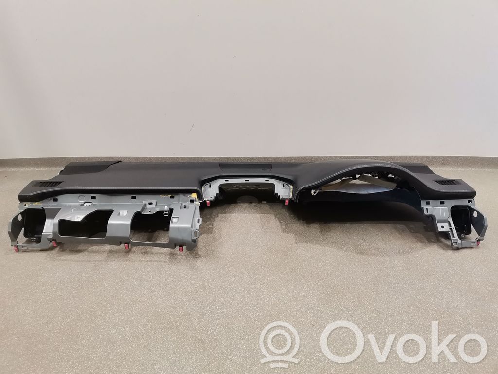 Lexus NX Panel de instrumentos 