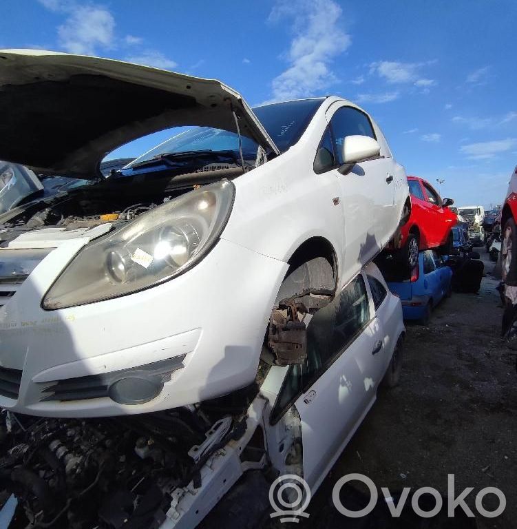 Opel Corsa D Etuapurunko 