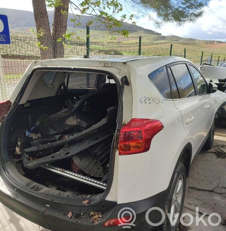 Puerta del maletero/compartimento de carga   SINREF