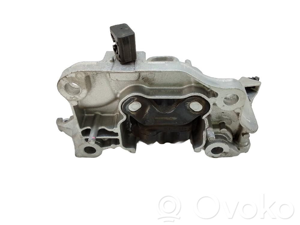 Engine mount bracket   ASF1097900