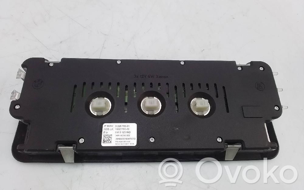 Front seat light   922570001