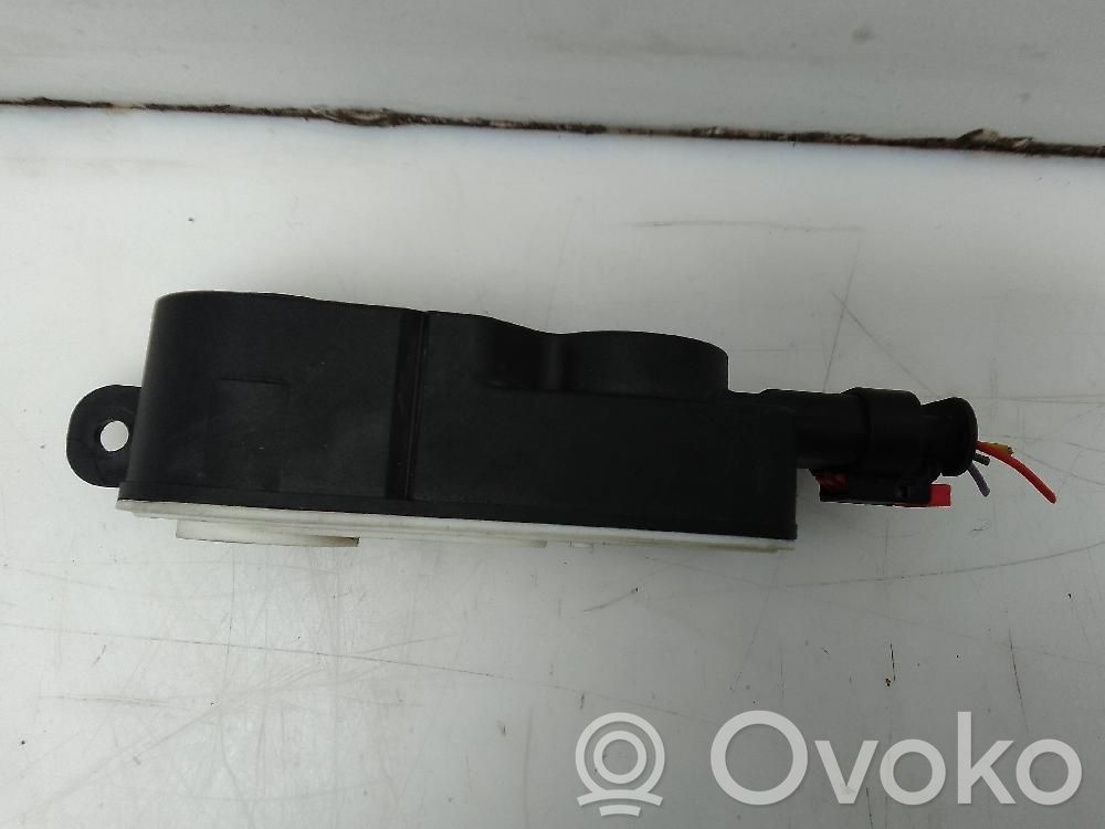 Other control units/modules   115579700