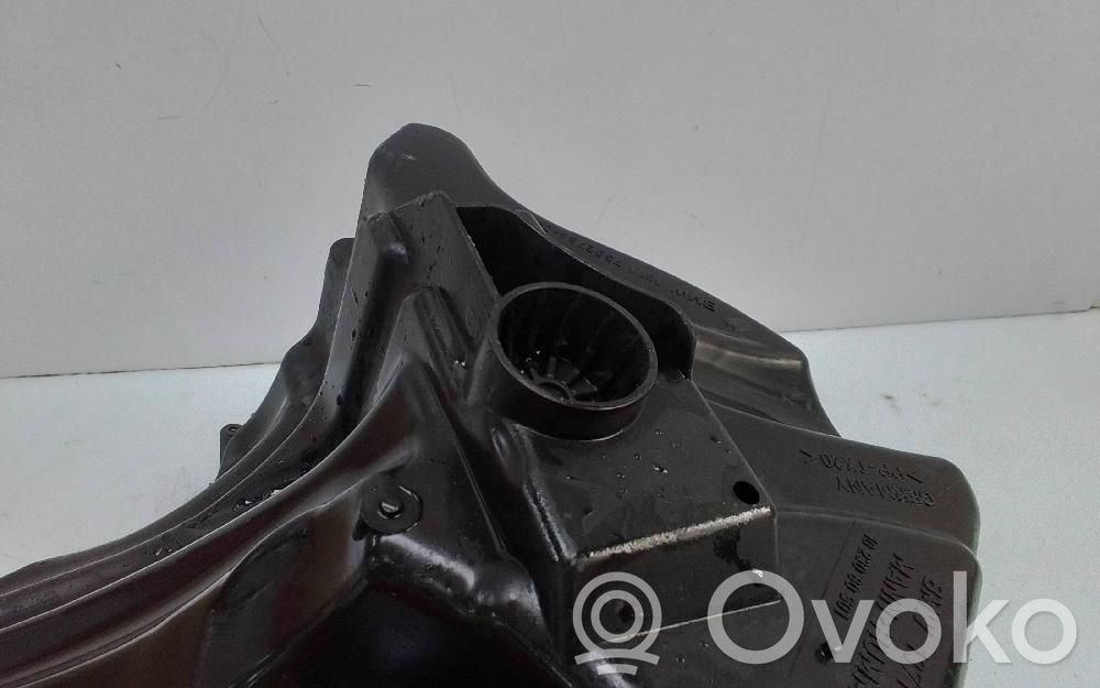 BMW 3 E92 E93 Air filter box 