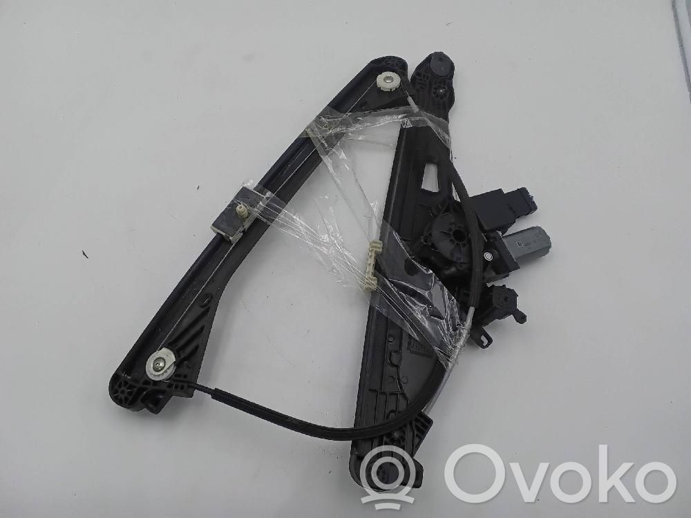 Peugeot 5008 II Elektryczny podnośnik szyby drzwi przednich 