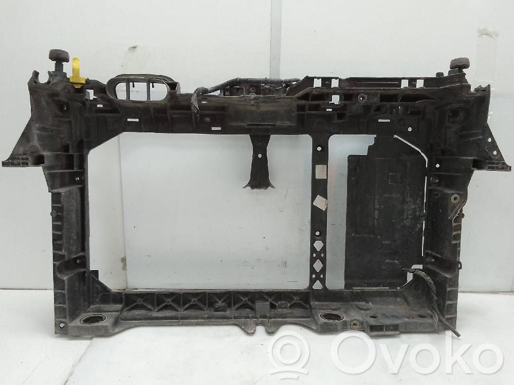 Ford B-MAX Radiatorių panelė 