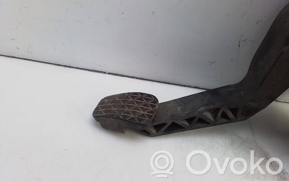 Pedal de embrague   EY167B633CA