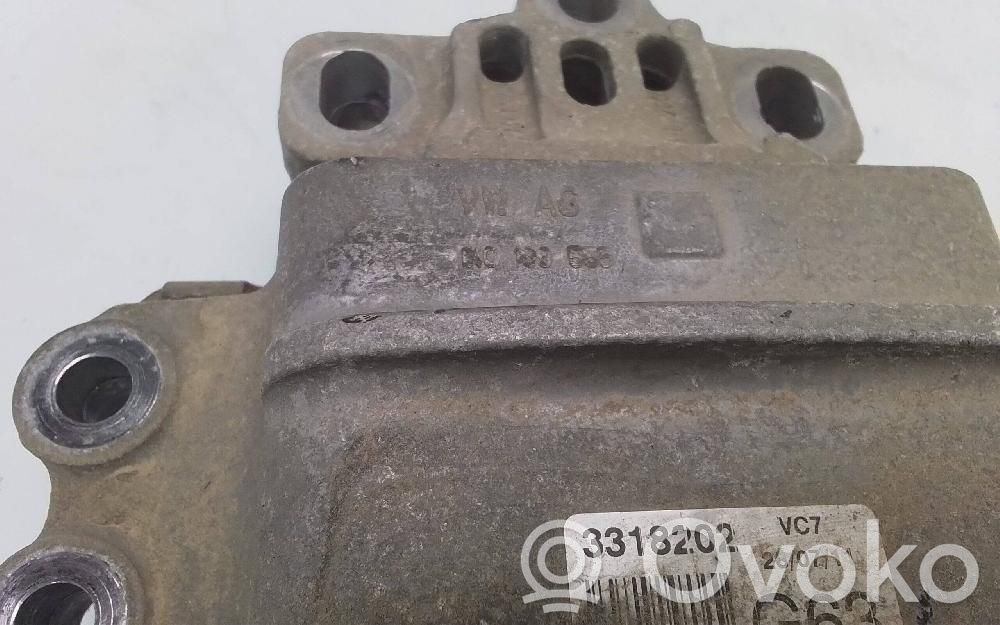 Volkswagen PASSAT B7 Suport tampon motor