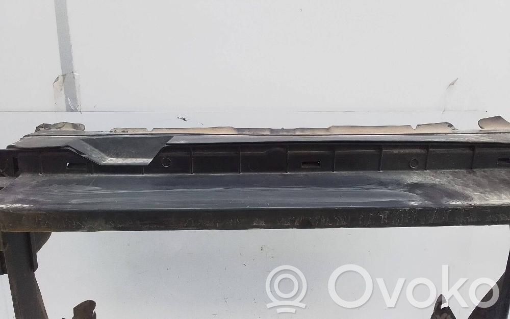 Fiat Tipo Pas przedni 