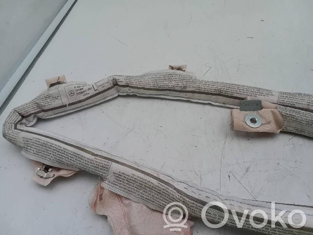Mercedes-Benz E A207 Airbag da tetto