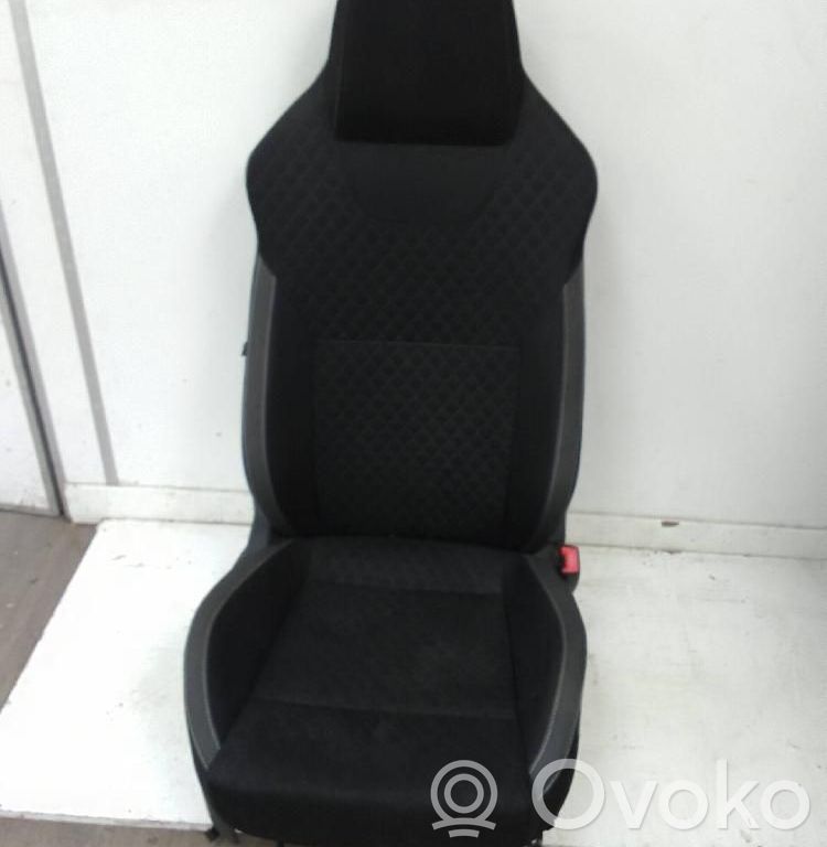 Skoda Rapid (NH) Scaun față pasager 