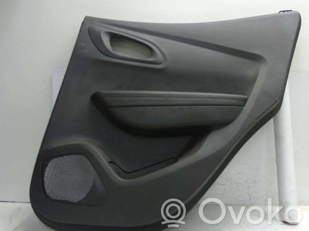 Renault Kadjar Takaoven verhoilu 
