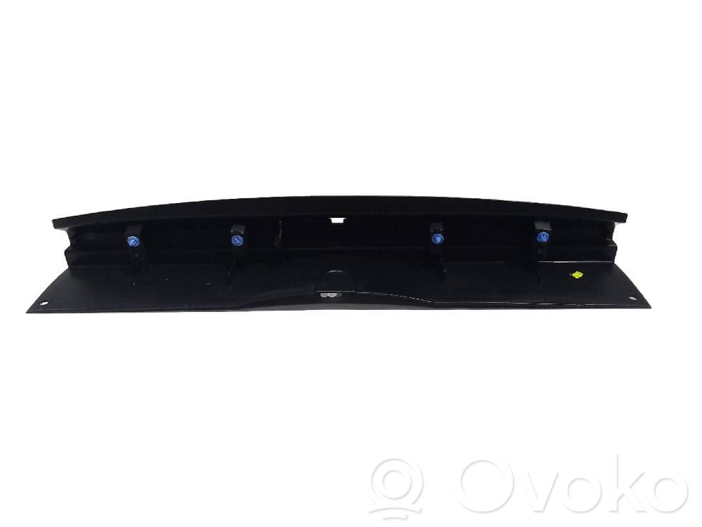 Peugeot 3008 II Rivestimento portellone