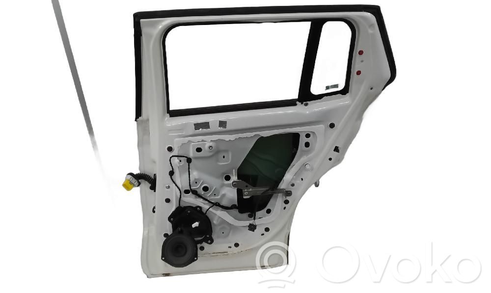 Jeep Avenger Puerta trasera 